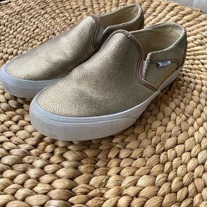 Gold slide on Vans